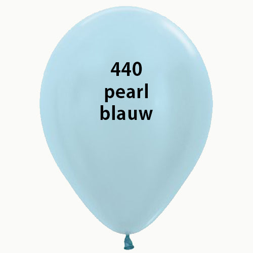 Pearl blauw 440