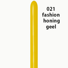 Afbeelding in Gallery-weergave laden, Fashion Pastel - deel 1
