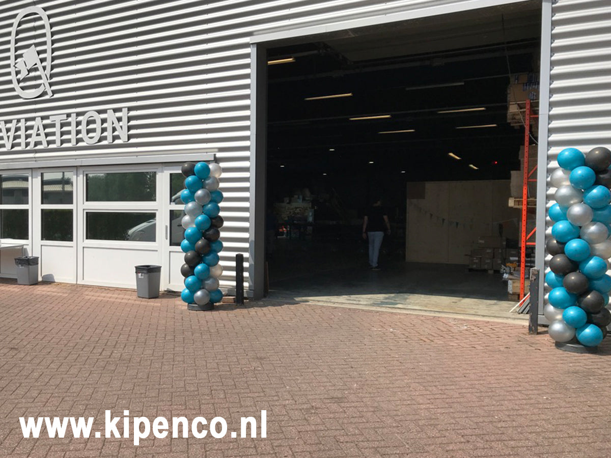 Bedrijfspand/ Showroom Pilaar recht