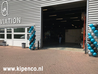 Bedrijfspand/ Showroom Pilaar recht