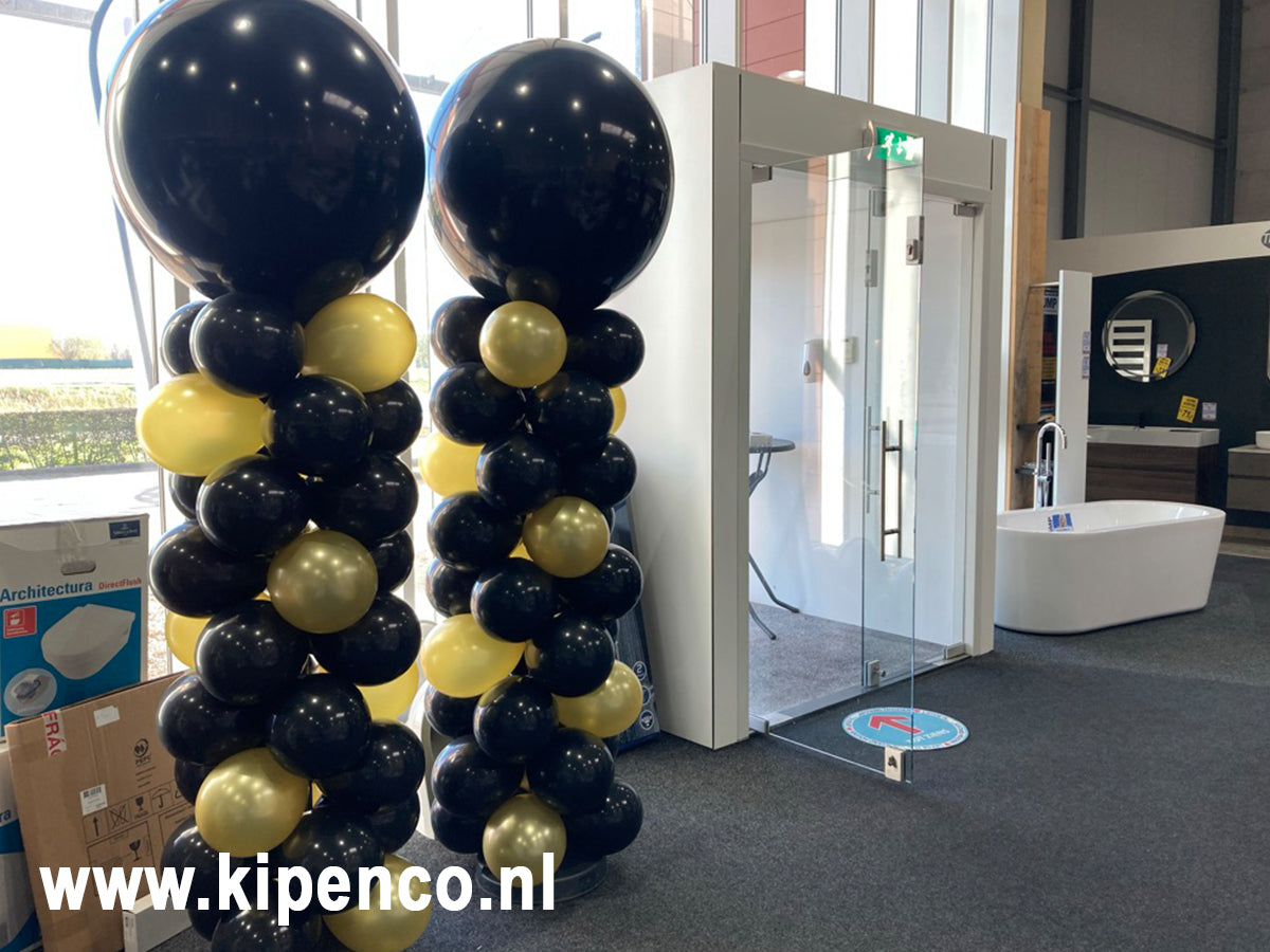 Bedrijfspand/ Showroom Pilaar top